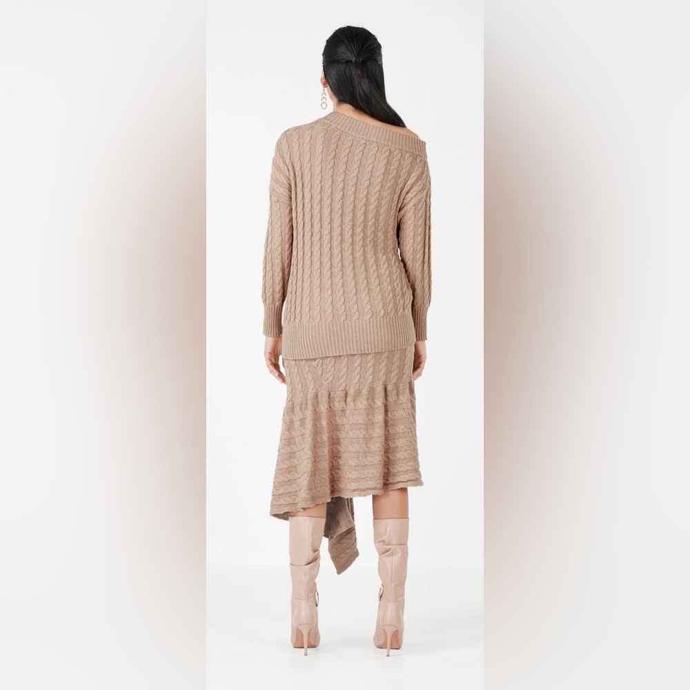 Beatrice Gathered Off-the-Shoulder Sweater - Picture 4 of 10